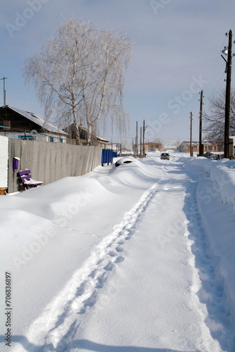 Village street Znamensky village Ivanteevsky district, Saratov region Sunny winter day