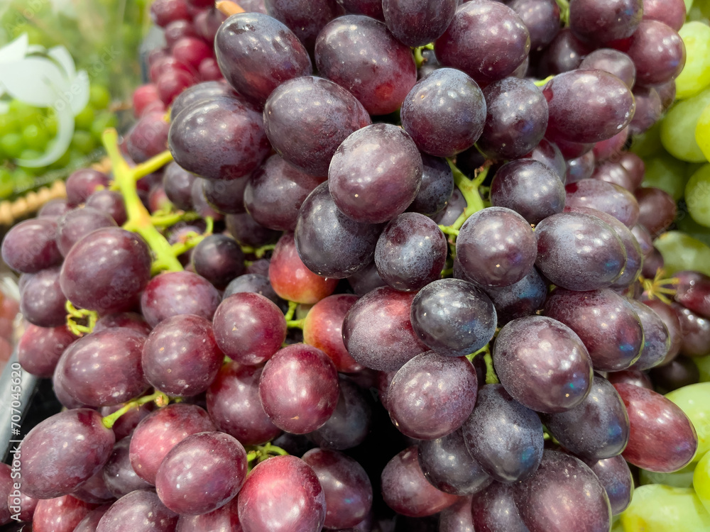 bunch of grapes bunch of grapes