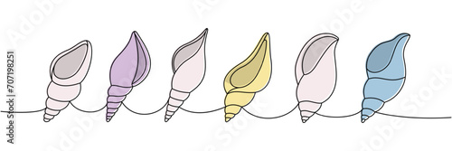 Mollusks set. Sea shells, mollusks, scallop, pearls. Tropical underwater shells continuous one line illustration. Vector minimalist illustration.