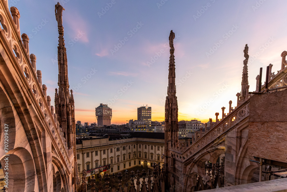Beautiful sunset over the Duomo Cathedral in Milan Italy on december 2024 Beautiful sunset over the Duomo Cathedral in Milan Italy on december 2024
