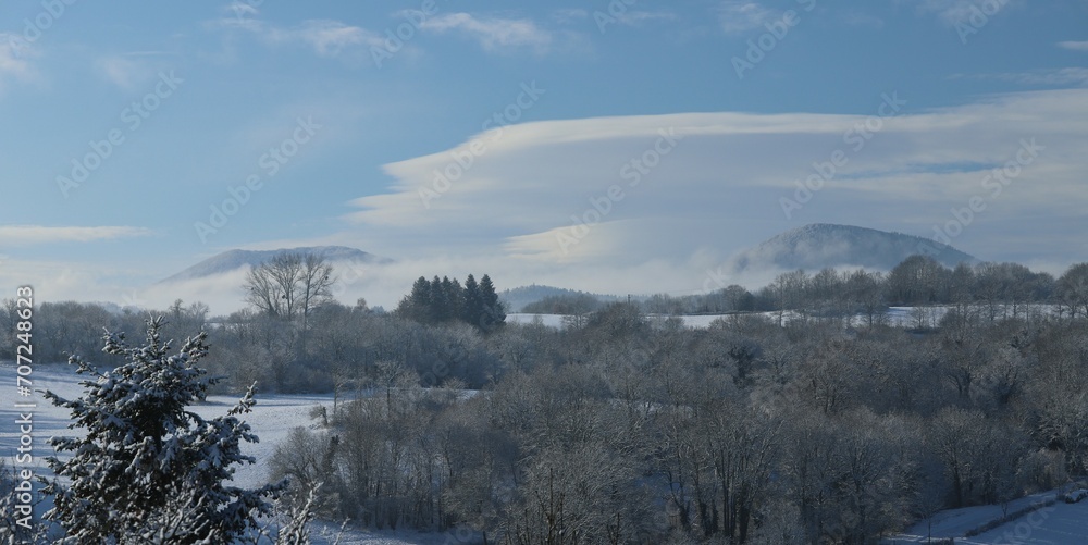 balade hivernale dans la chaîne de puys, Auvergne balade hivernale dans la chaîne de puys, Auvergne