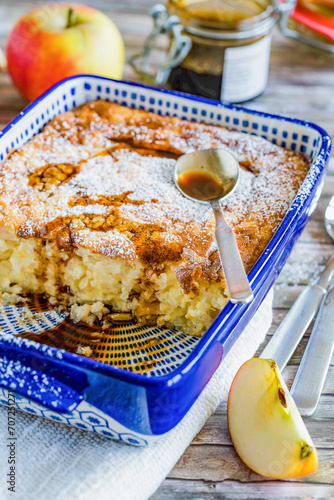 reisauflauf in schöner schale gebacken 