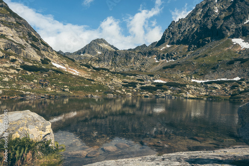 Fototapeta Naklejka Na Ścianę i Meble -  lake in the Tatra mountains in Slovakia