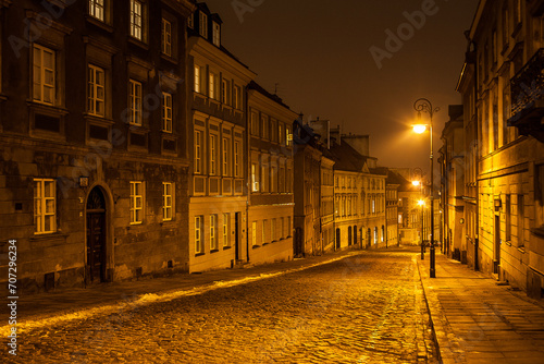Warszawa Stare Miasto w nocy