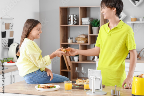 Cute girl and her brother w...