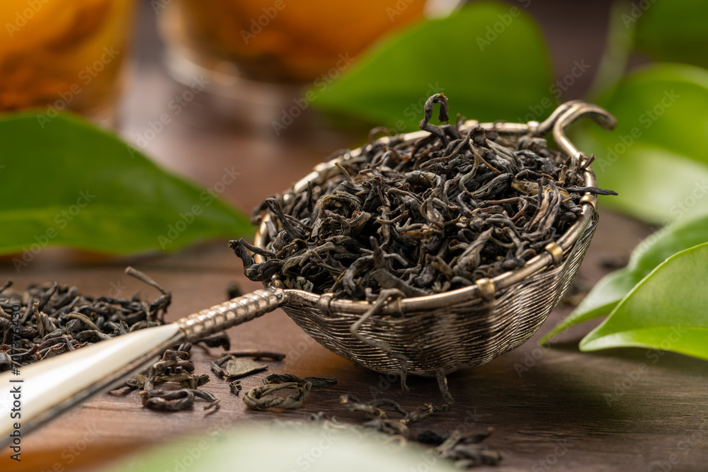 Ταπετσαρία Pile of green tea loose leaves, it lower blood pressure and reduce the risk of heart disease