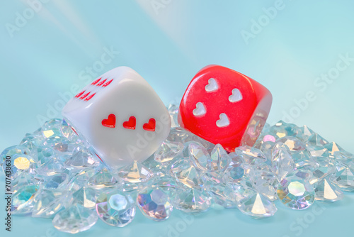 Vászonkép Lucky in Love: Lucky Number 7 on Heart Themed Dice