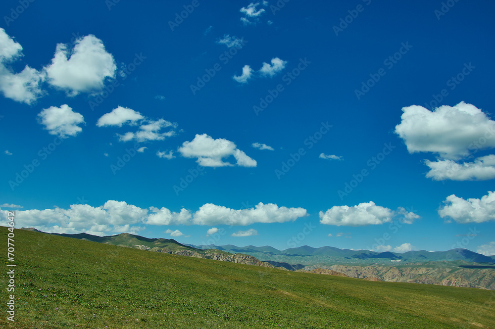 Road to Son-Kul Lake