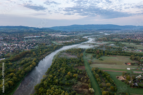 Nowy S  cz  rzeka Dunajec