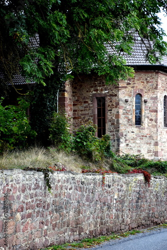 Fototapeta Naklejka Na Ścianę i Meble -  Evangelische Kirche in Niederuff, Bad-Zwesten
