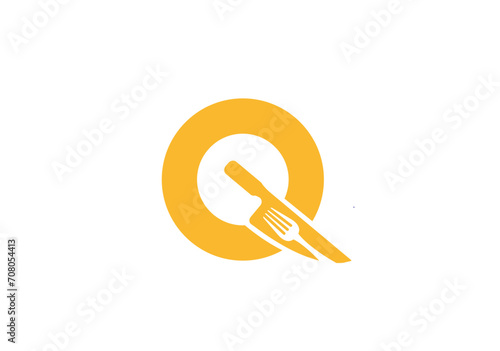 attractive bold letter logo using alphabet Q for food, restaurant, chef, cooking, edible brands with logo variation and pattern for branding designs, spoon fork letter Q O food restaurant inspiration 