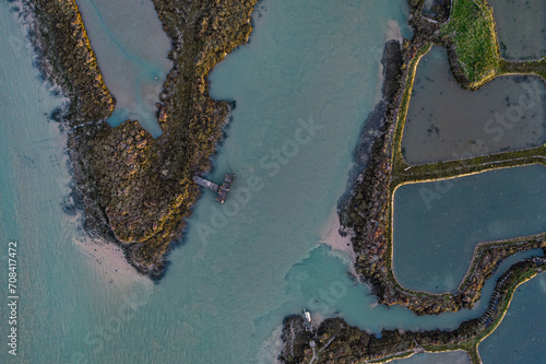 Tableau sur toile Parc à huitres et claires d'affinage vu du ciel à la Tremblade en Charente maritime