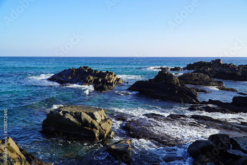 rocks and sea © 정의 박