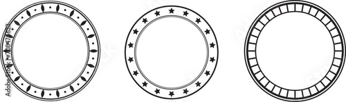 Repeating elements around the circumference