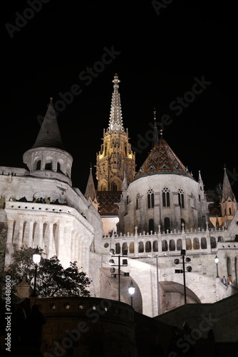 Budapest, Fisherman's Bastion, Hungarian Parliament Building, night view, wallpaper, computer wallpaper, pretty, scenery, Europe scenery, peace, girl, emotion, travel, tour, boat, relax