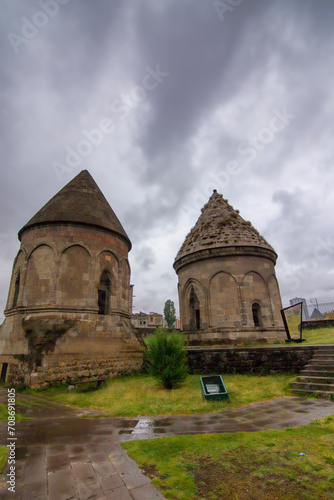 Three Kümbetler