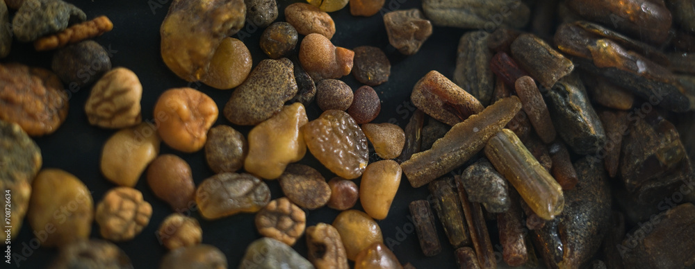 Pieces of old ambers. Mineral exchange. Pieces of old ambers. Mineral exchange.