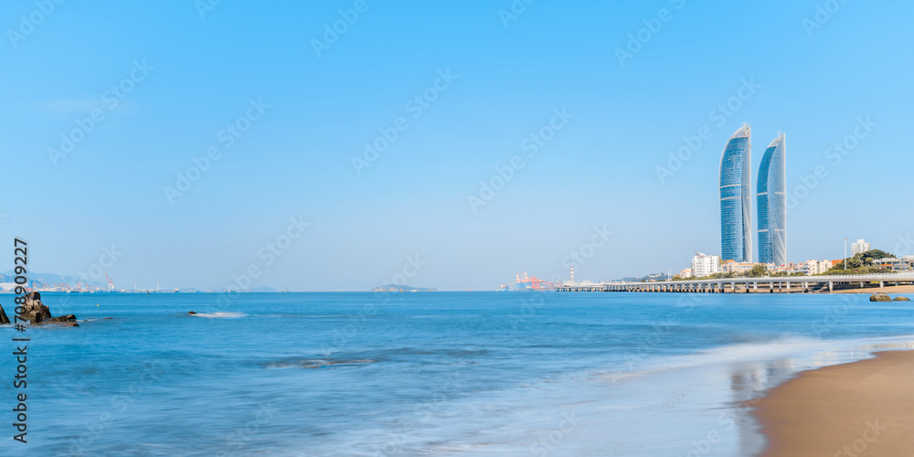Early morning scenery of the Twin Towers and Baicheng Beach in Xiamen, Fujian, China Early morning scenery of the Twin Towers and Baicheng Beach in Xiamen, Fujian, China