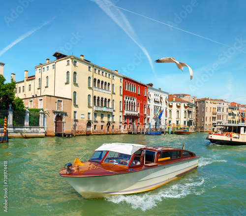 Taxi on the Grand Canal