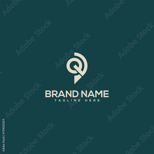Alphabet monogram letter Q with location logo design - vector