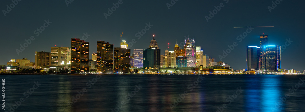 Naklejka premium Detroit Skyline