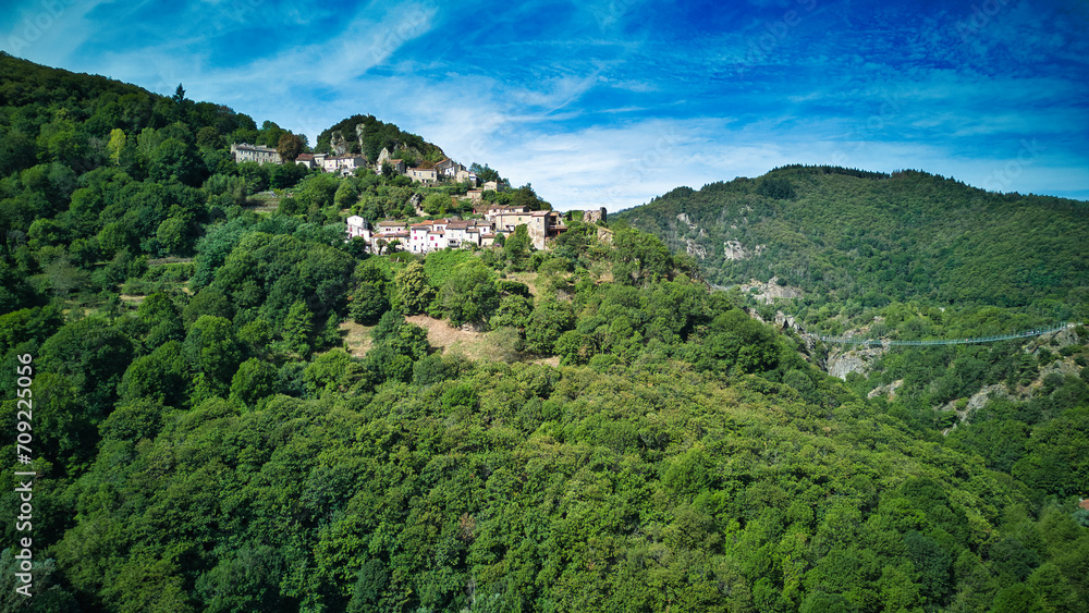 La Grasse and Villerouge, spectacular villas in the south of France