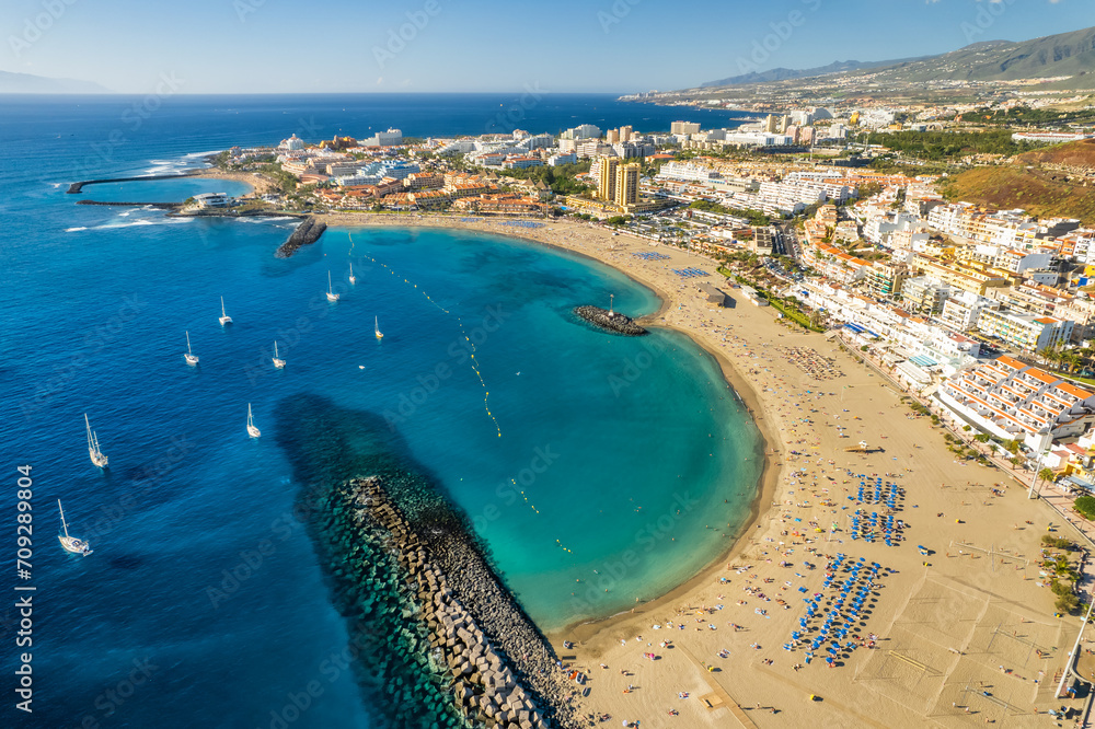 Fuente Playa de Las Vistas beach in Los Cristianos town in Tenerife