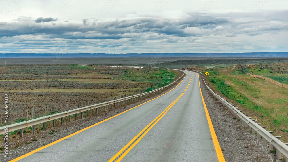 Fototapeta premium Road in the countryside at patagonia-South America.