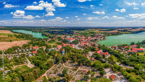 Fototapeta Naklejka Na Ścianę i Meble -  Ryn - miasto na Mazurach w północno-wschodniej Polsce.