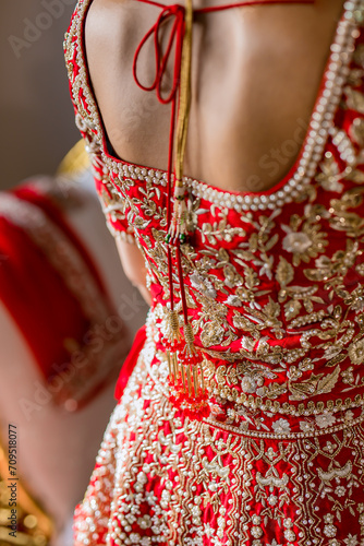 Indian bride's traditional wedding outfit © Stella Kou