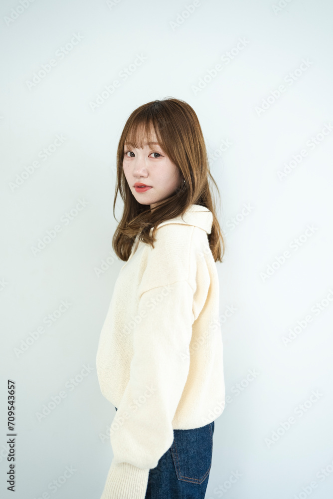 爽やかな若い女性 爽やかな若い女性