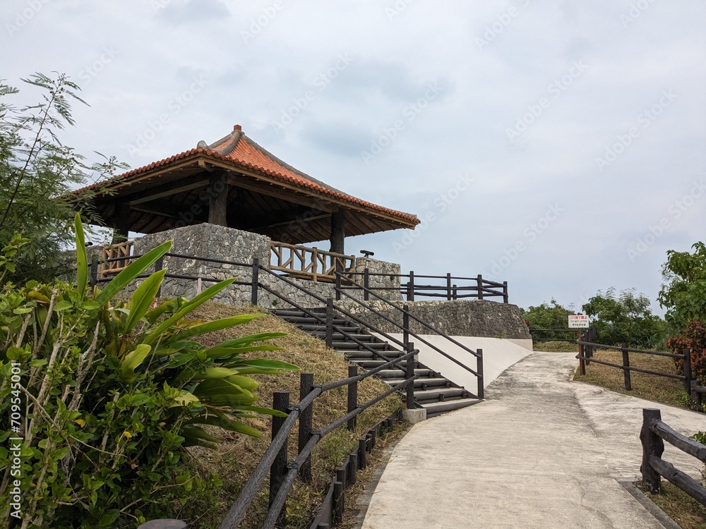 Cape Tamatori Observatory, it is a beauty spot that the sea like peninsula and Ishigaki Island can be seen on the observatory Cape Tamatori Observatory, it is a beauty spot that the sea like peninsula and Ishigaki Island can be seen on the observatory