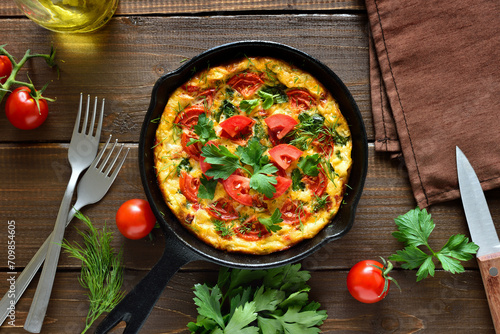 Frittata with tomatoes and spinach