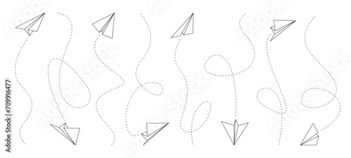 Paper airplane lines. Doodle origami arrows for flight plan route, folded planes with dash lines. Vector collection of origami plane paper illustration with line