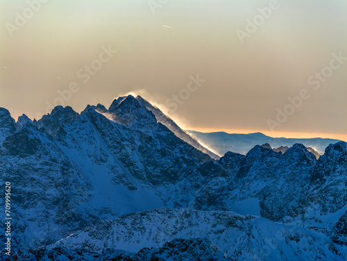 Rysy, Wysoka wschód słońca nad Tatrami