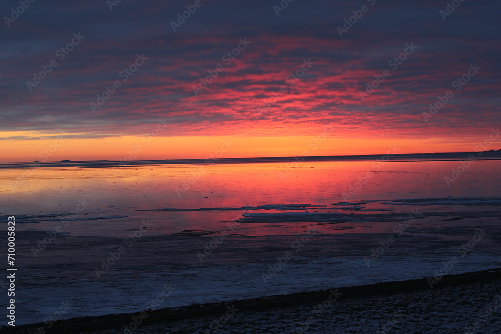 Obraz premium sunset over the sea