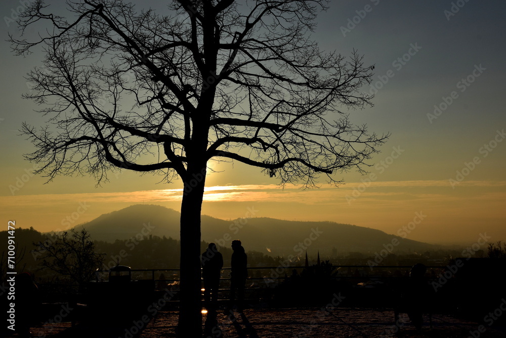 Sonnenuntergang auf dem Kanonenplatz in Freiburg
