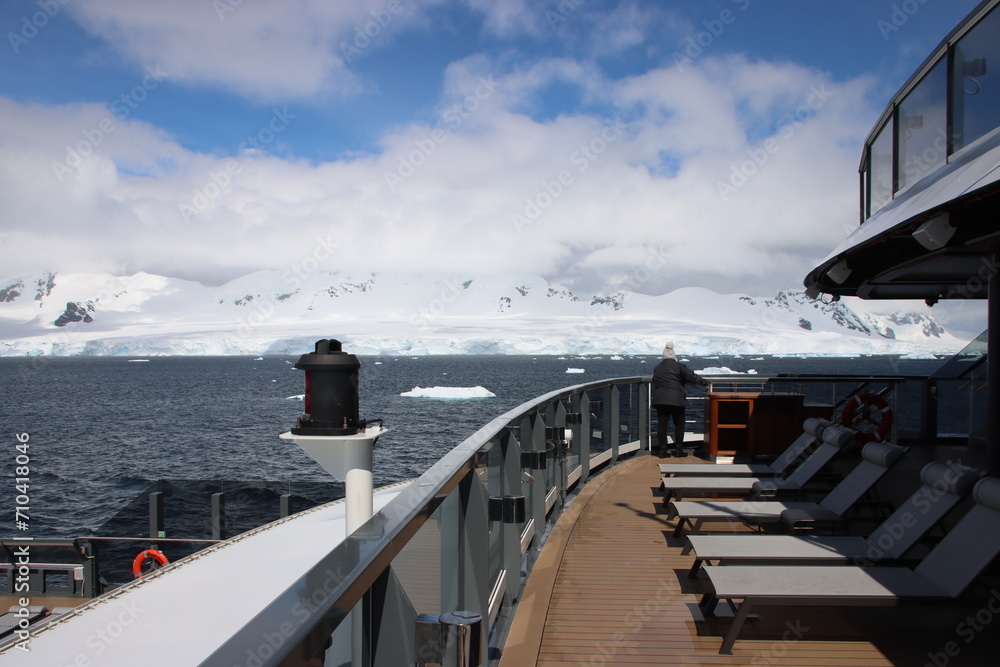 Cruising in the Gerlache Strait, Antarctica.