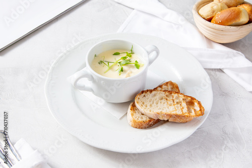 Cheese cream soup with homemade bread