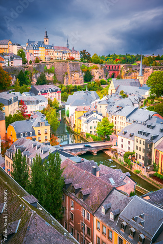 Obraz na płótnie Luxembourg, Luxembourg City. Grund district on Alzette Valley, aerial view. w salonie
