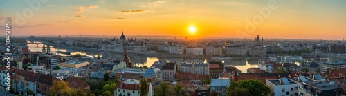 Budapest Hungary, sunrise panorama city skyline at Hungarian Parliament and Danube River © Noppasinw