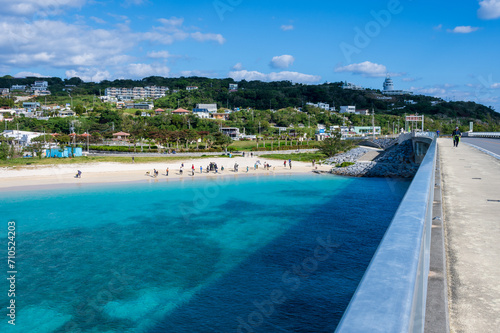 日本の沖縄県のとても美しい海の風景 © 仁 藤原