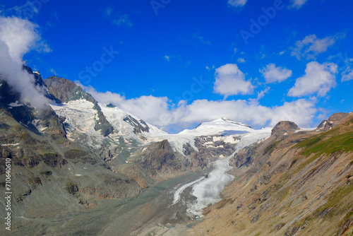 Großglockner Bergmassiv mit Gletscher, 3798 m, Österreich, Europa © Aggi Schmid
