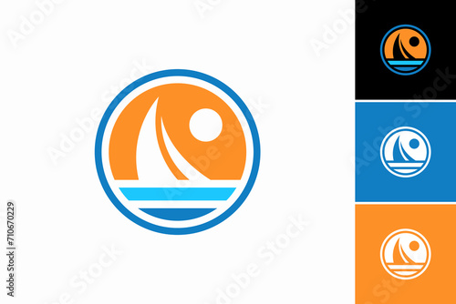 sun wave boat Vector Logo Premium