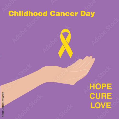 Cartel día del cáncer infantil con una mano sosteniendo un lazo amarillo sobre un fondo morado. Vector