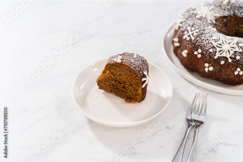 Gingerbread bundt cake with caramel filling