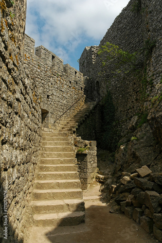 Peyrepertuse photo