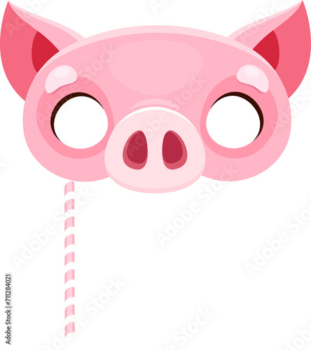Cartoon pig funny animal face carnival mask © Vector Tradition