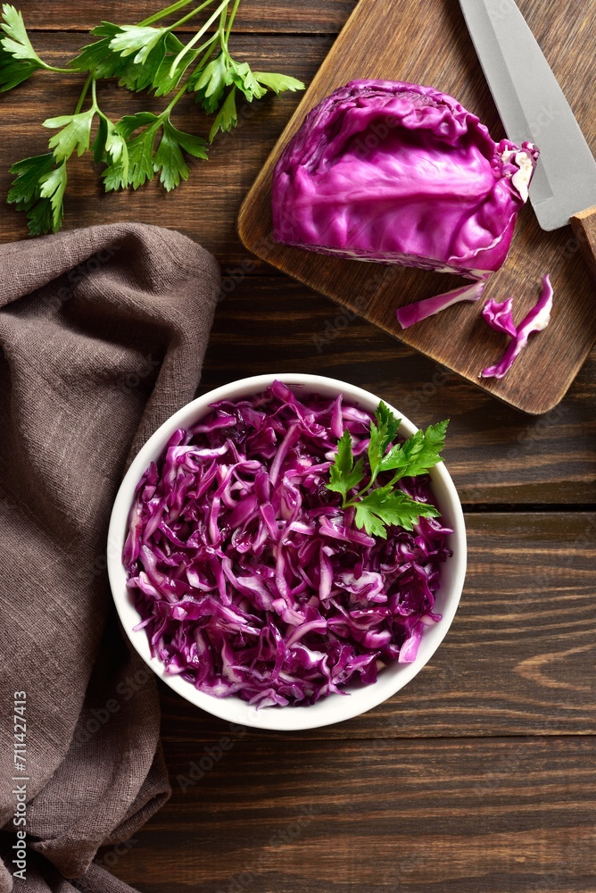 Red cabbage in bowl
