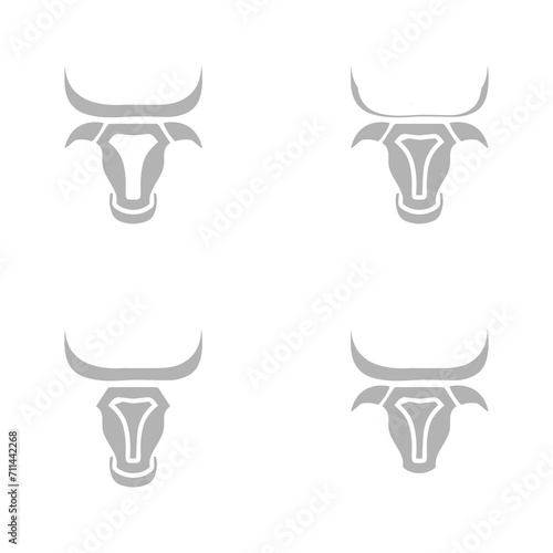 bull icon on a white background, vector illustration